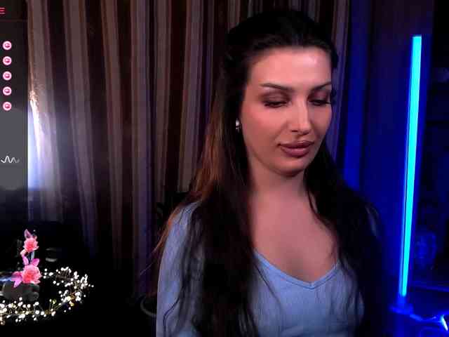 LauraBess