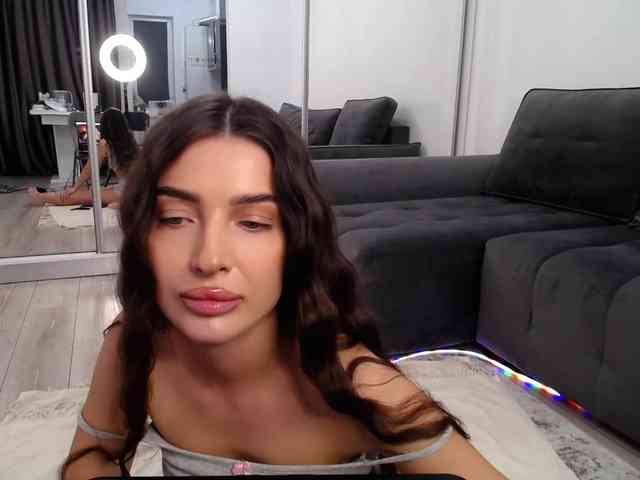 LauraBess
