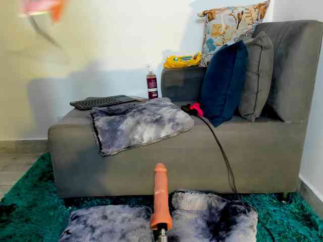 Amelie-hills webcam