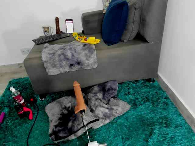 Amelie-hills webcam
