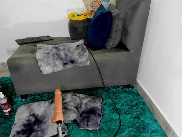 Amelie-hills webcam