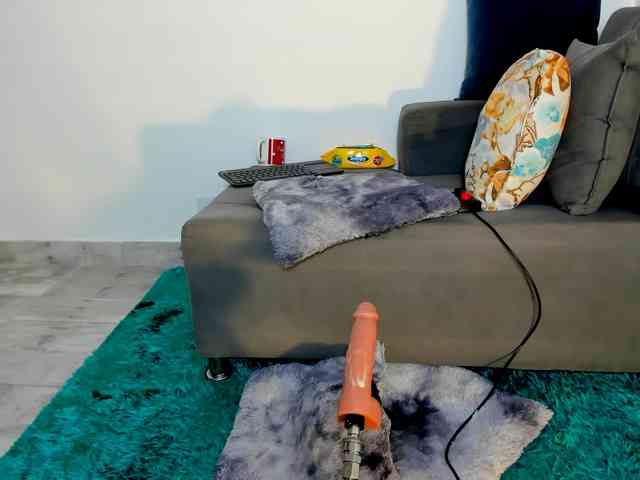 Amelie-hills webcam