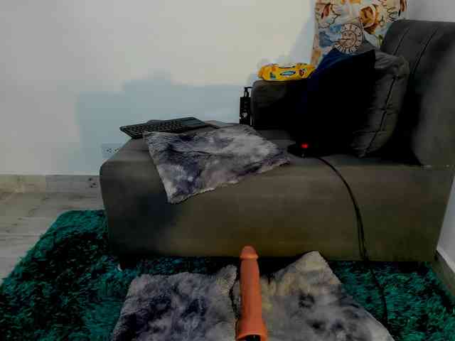 Amelie-hills webcam