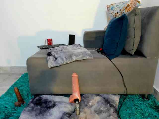Amelie-hills webcam