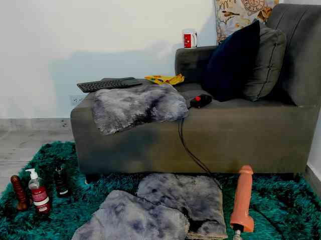 Amelie-hills webcam