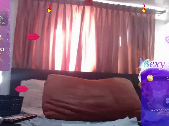 grettajames, live now on BongaCams