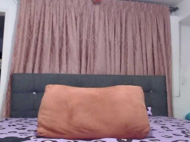 grettajames online