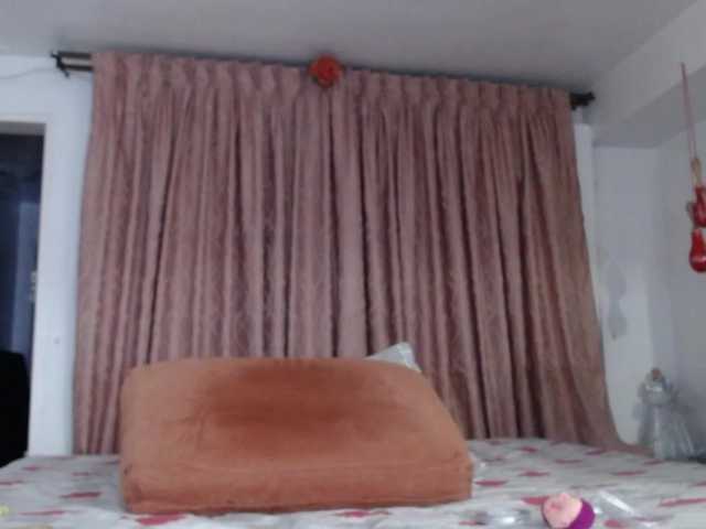 grettajames live cam on BongaCams