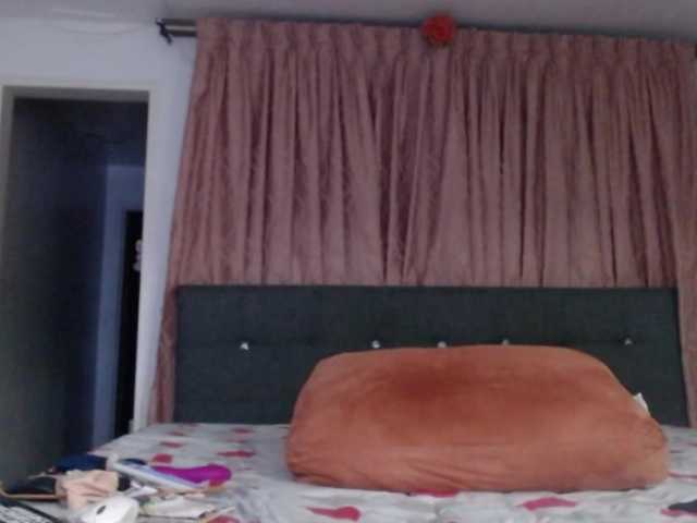 grettajames live webcam show