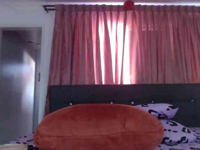 grettajames webcam