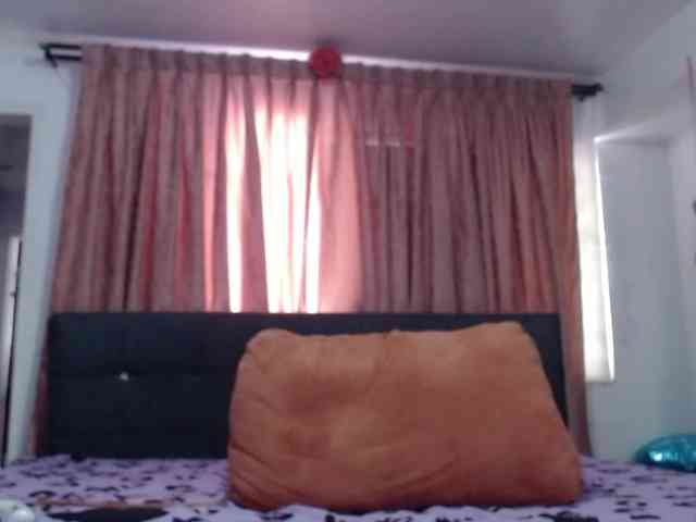 grettajames webcam