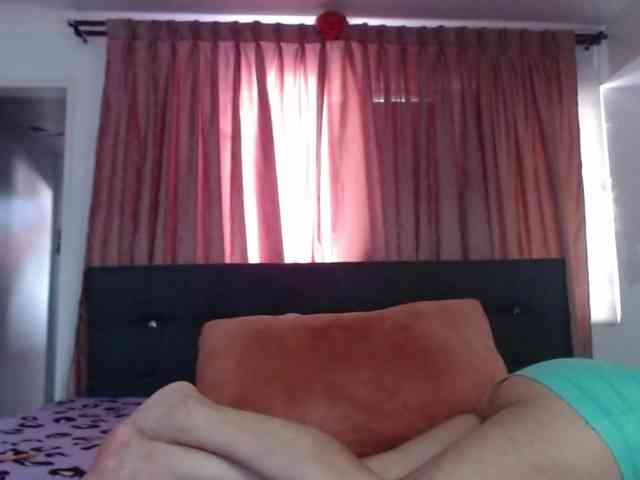 grettajames webcam