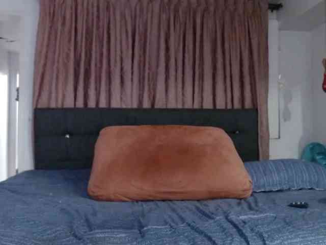 grettajames webcam