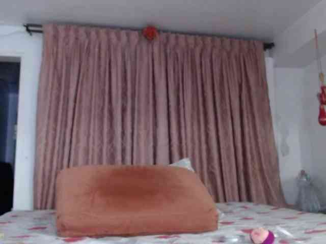 grettajames webcam