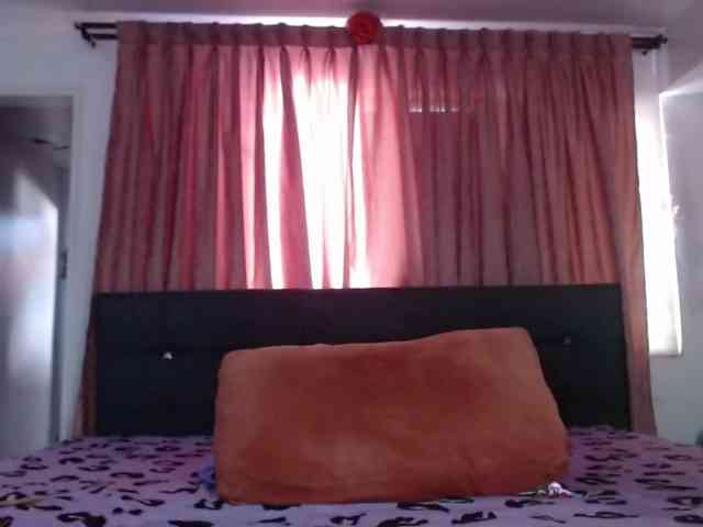 grettajames webcam