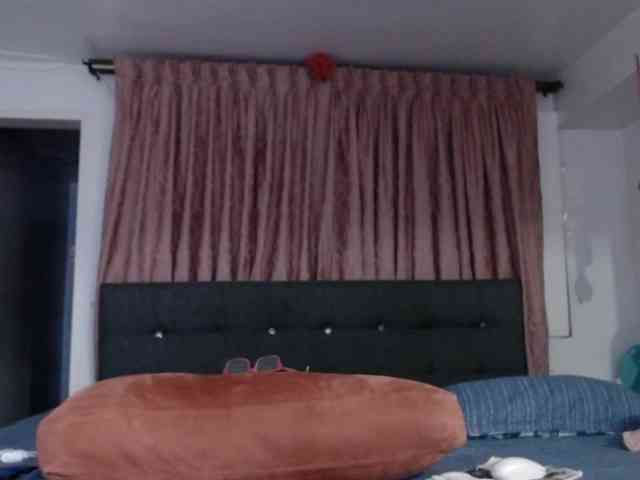 grettajames webcam