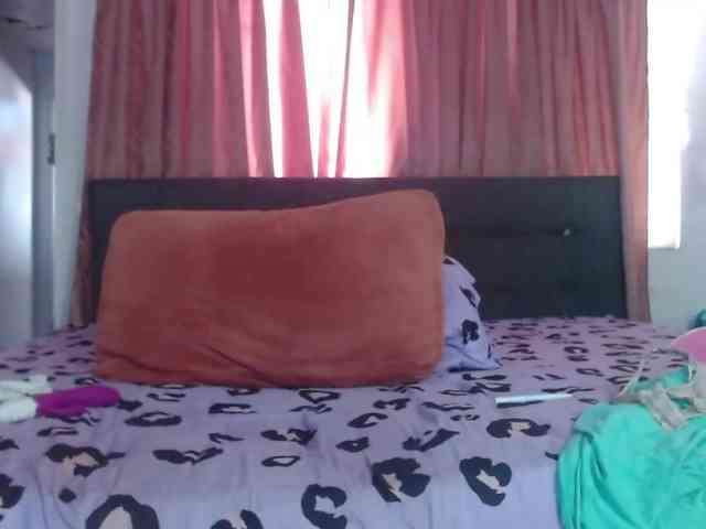 grettajames webcam