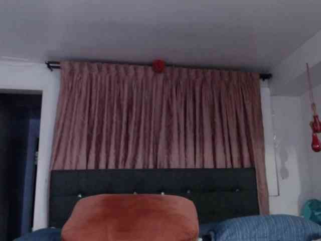 grettajames webcam