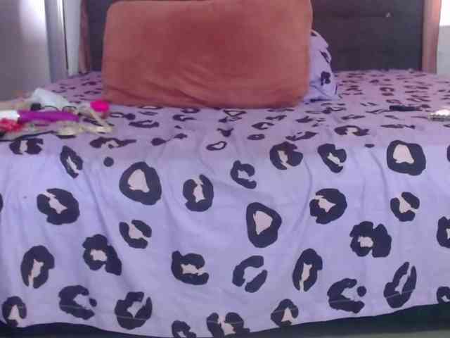 grettajames webcam