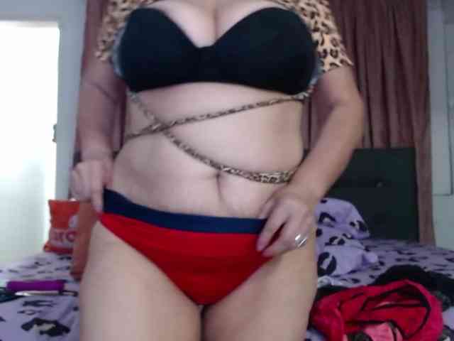 grettajames webcam