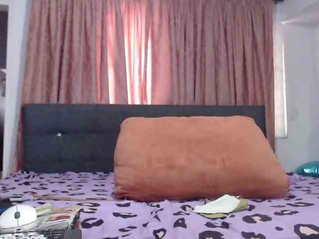grettajames webcam