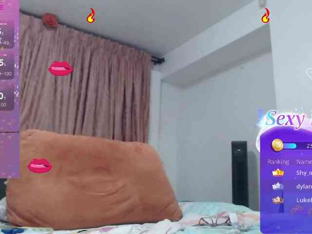 grettajames webcam