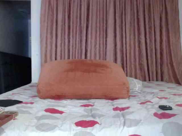grettajames webcam