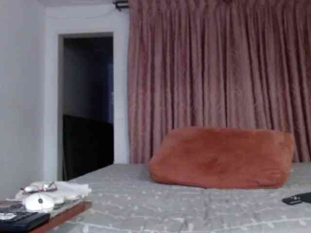grettajames webcam