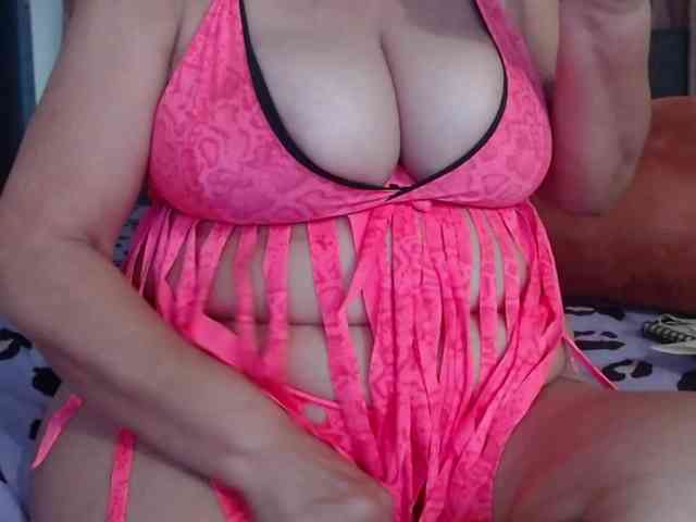 grettajames webcam