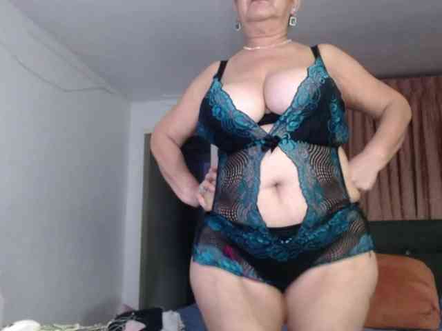 grettajames webcam