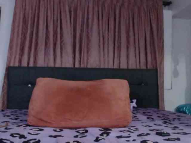 grettajames webcam