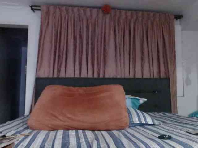 grettajames webcam