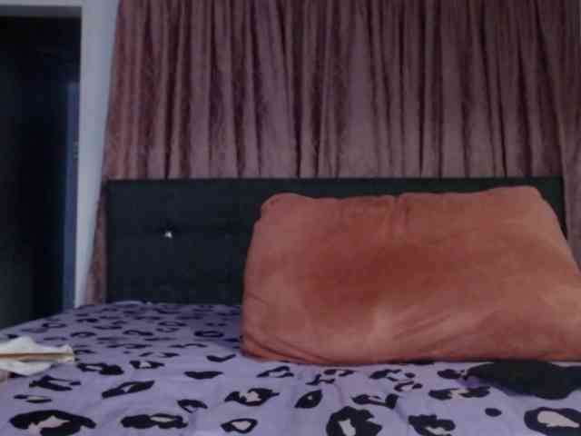 grettajames webcam
