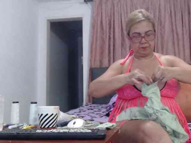 grettajames webcam