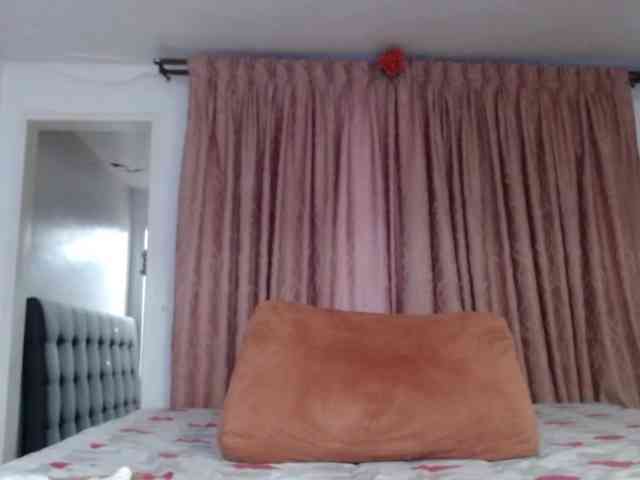 grettajames webcam
