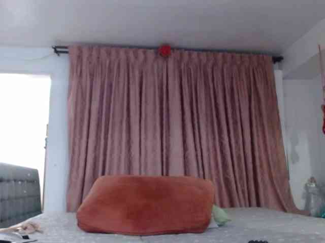 grettajames webcam