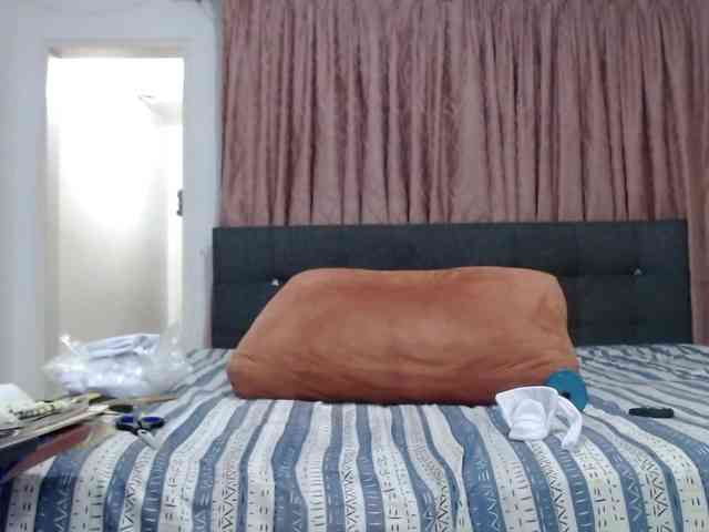 grettajames webcam
