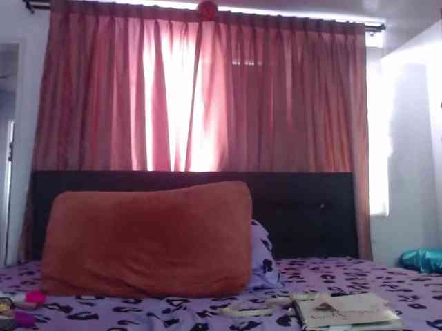 grettajames webcam