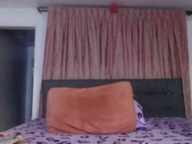 grettajames webcam
