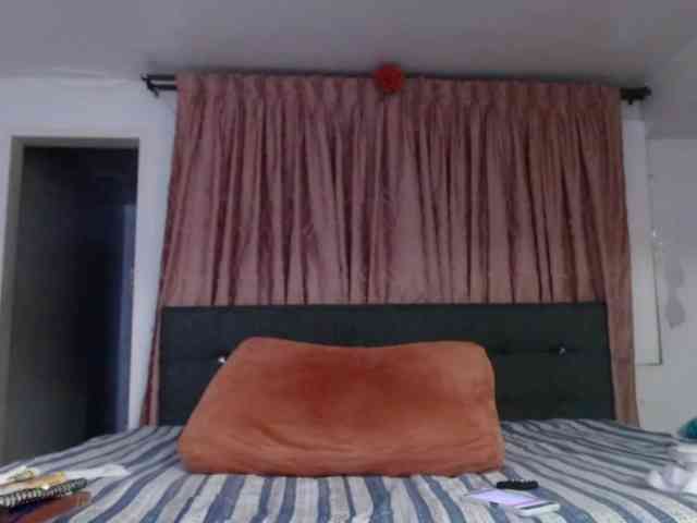 grettajames webcam