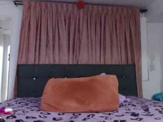 grettajames webcam