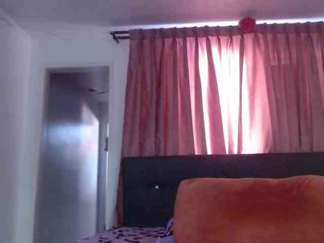 grettajames webcam