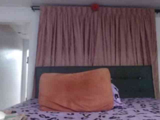 grettajames webcam