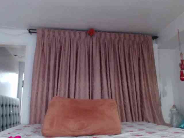 grettajames webcam