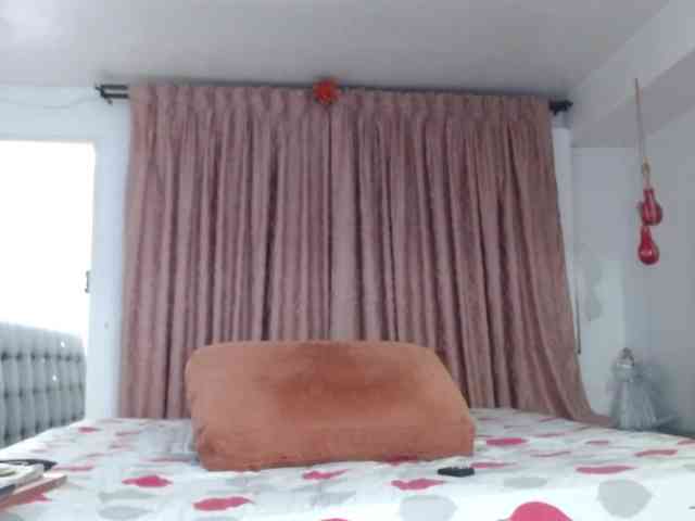 grettajames webcam
