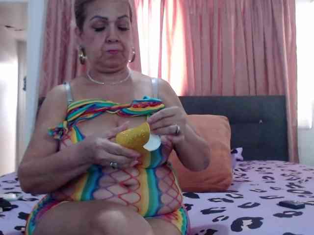 grettajames webcam