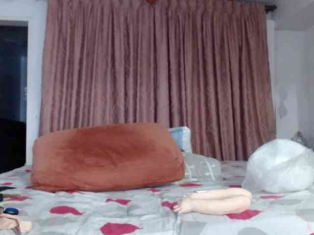 grettajames webcam