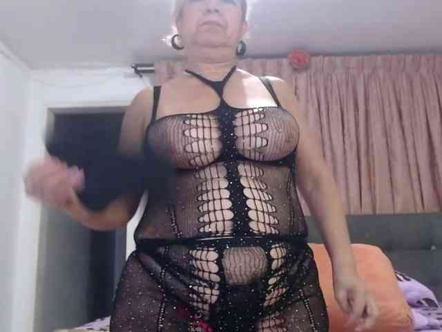 grettajames webcam