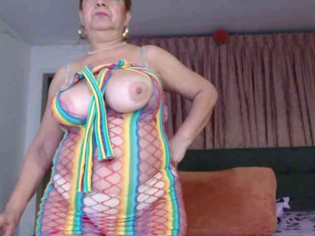 grettajames webcam