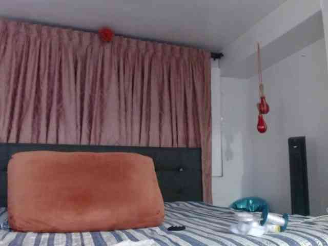 grettajames webcam